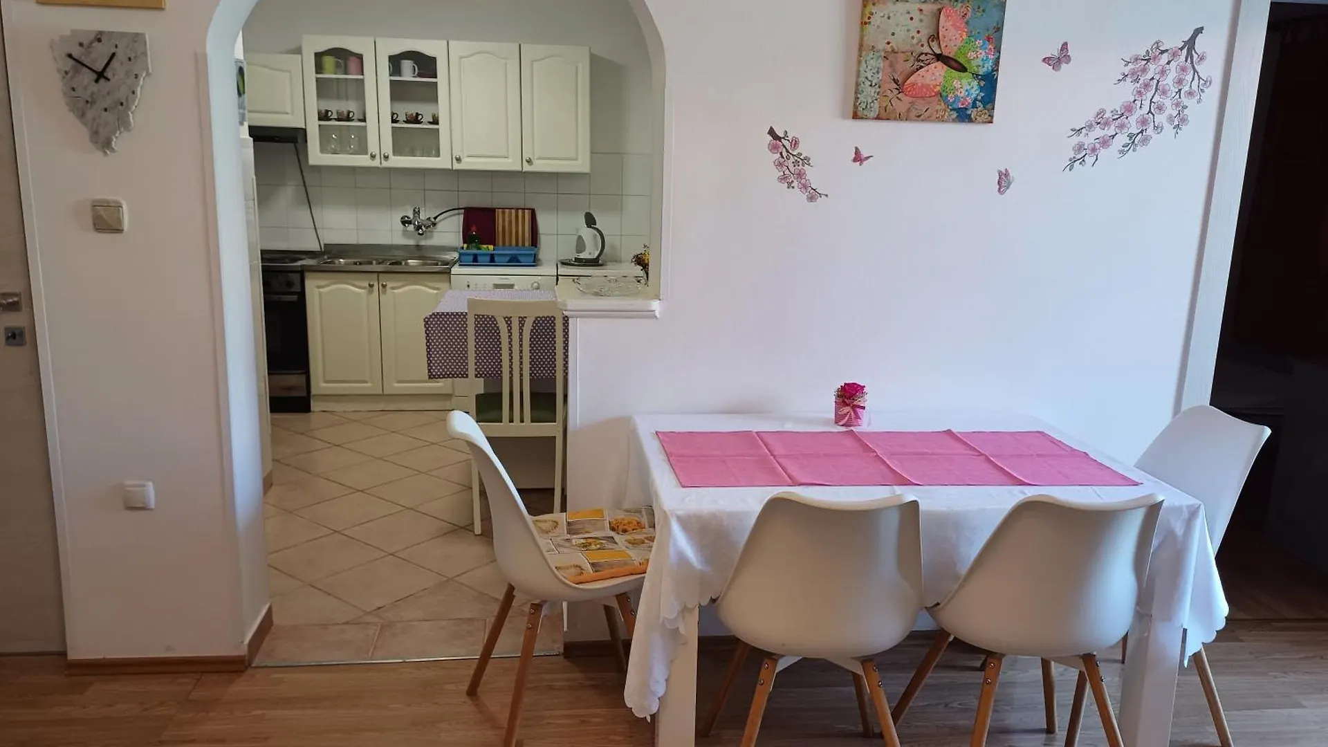 Apartments Lana Пула